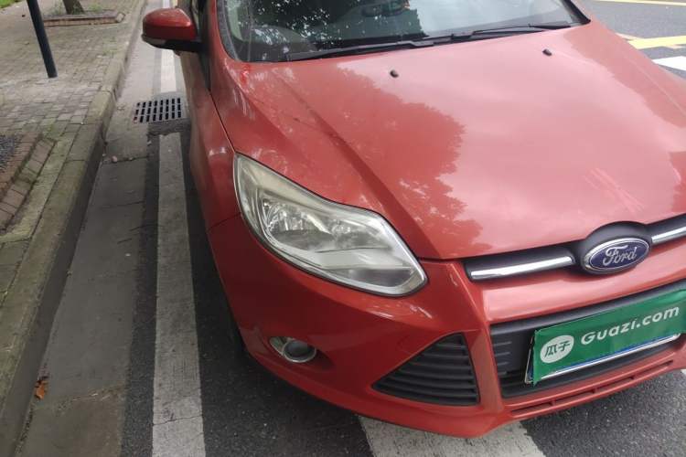Used Ford Focus 2012 Hatchback 1.6L Manual Fashion Edition Right Front Headlight