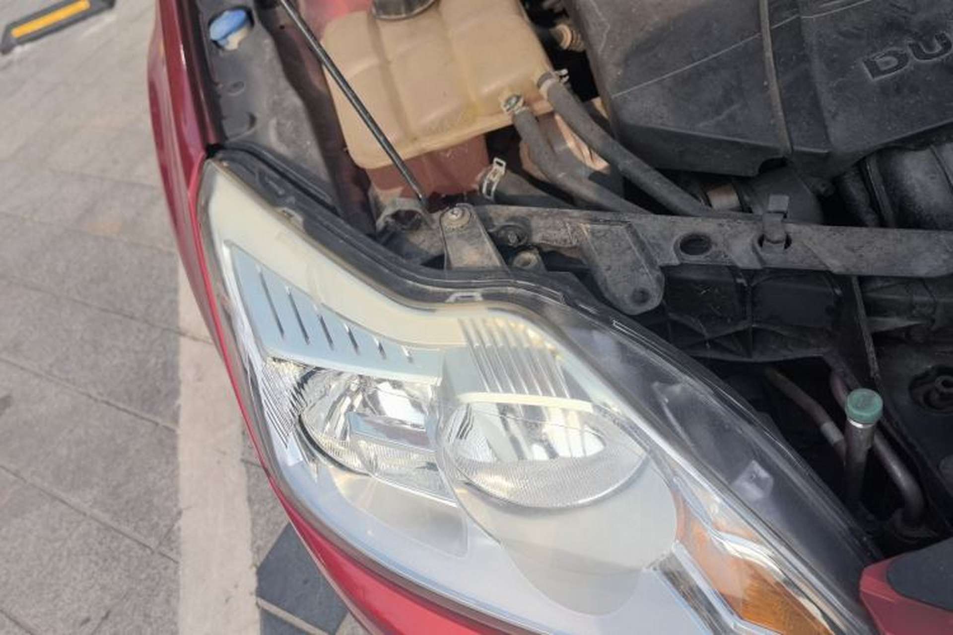 Used Ford Focus 2012 Sedan Classic 1.8L Automatic Base Model Right Front Headlight