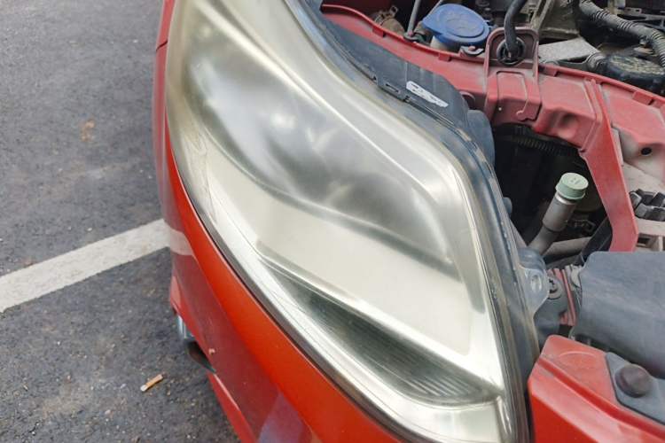 Used Ford Focus 2012 Hatchback 1.6L Automatic Fashion Edition Right Front Headlight