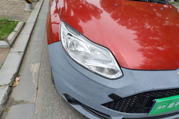 Used Ford Focus 2012 Hatchback 1.6L Automatic Comfort Model Right Front Headlight