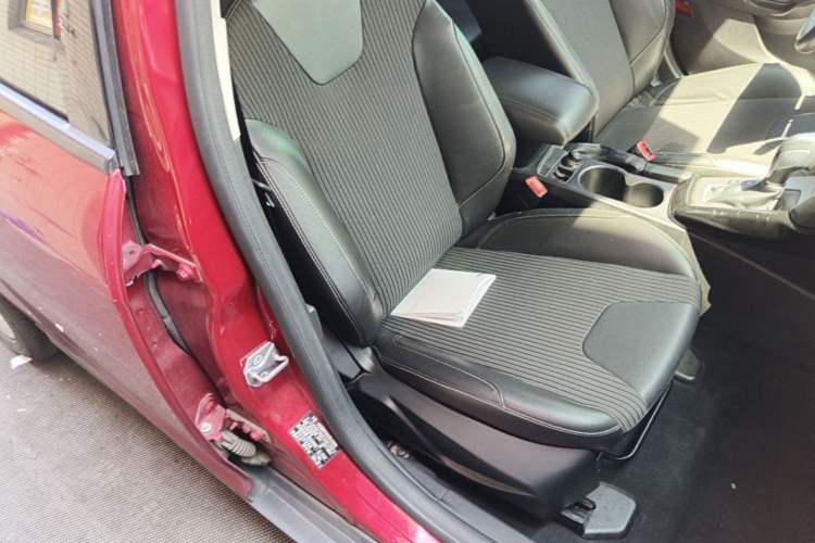 Used Ford Focus 2012 Sedan 1.6L Automatic Fashion Edition Right Front Seat
