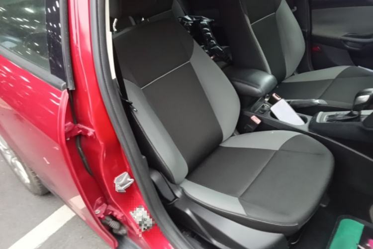 Used Ford Focus 2012 Hatchback 1.6L Automatic Comfort Model Right Front Seat