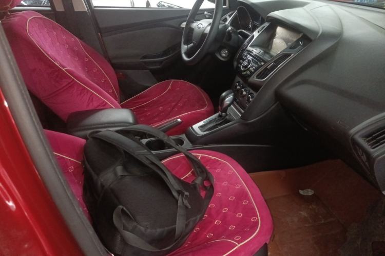 Used Ford Focus 2012 Hatchback 1.6L Automatic Comfort Model Right Front Seat