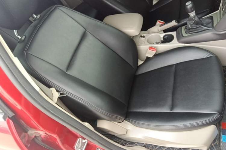 Used Ford Focus 2012 Sedan 1.6L Manual Comfort Model Right Front Seat