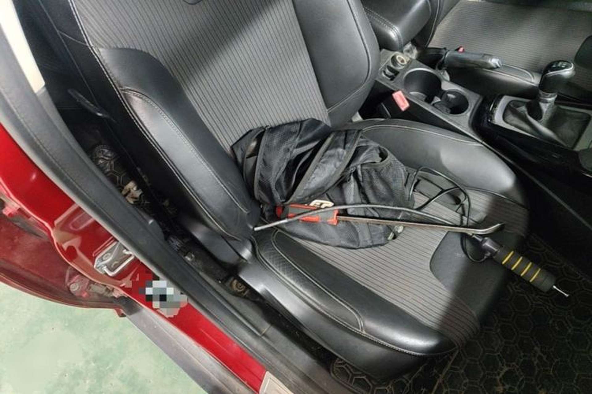 Used Ford Focus 2012 Sedan 1.6L Manual Fashion Edition Right Front Seat