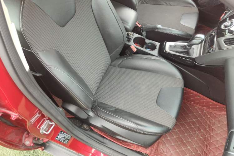 Used Ford Focus 2012 Hatchback 1.6L Automatic Fashion Edition Right Front Seat