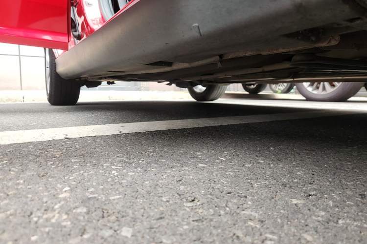 Used Ford Focus 2012 Hatchback 1.6L Automatic Fashion Edition Right Side Sill