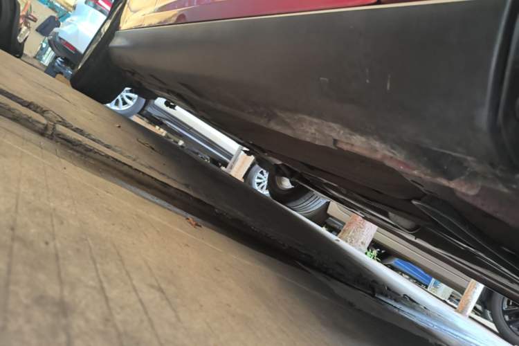 Used Ford Focus 2012 Hatchback 1.6L Automatic Fashion Edition Right Side Sill