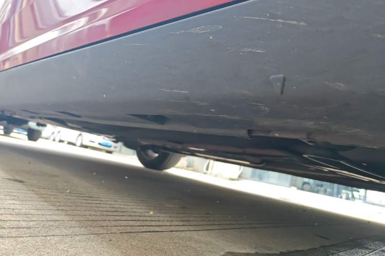 Used Ford Focus 2012 Sedan 1.6L Automatic Fashion Edition Right Side Sill