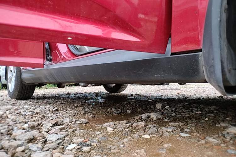 Used Ford Focus 2012 Hatchback 1.6L Automatic Fashion Edition Right Side Sill