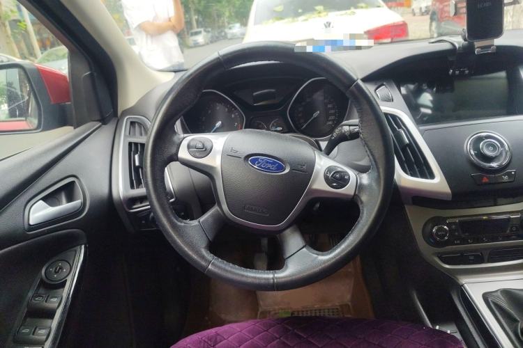 Used Ford Focus 2012 Hatchback 1.6L Manual Fashion Edition Steering Wheel