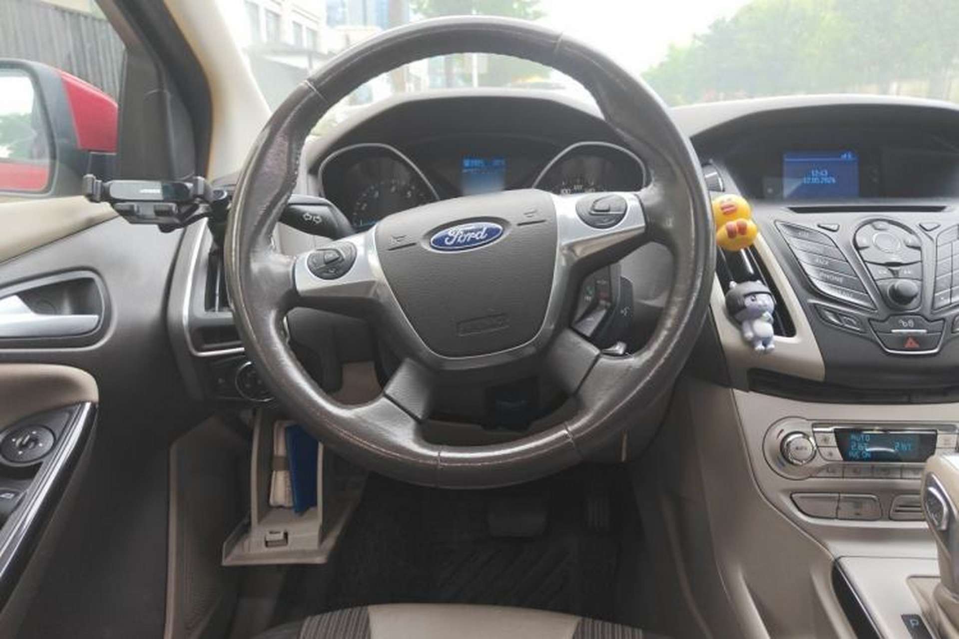Used Ford Focus 2012 Hatchback 1.6L Automatic Fashion Edition Steering Wheel