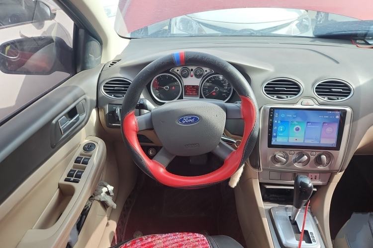 Used Ford Focus 2012 Hatchback Classic 1.8L Automatic Fashion Edition Steering Wheel