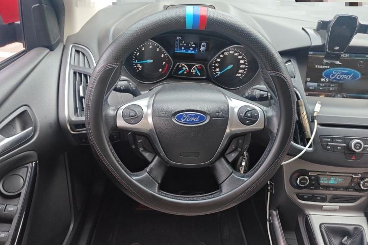 Used Ford Focus 2012 Hatchback 1.6L Manual Fashion Edition Steering Wheel