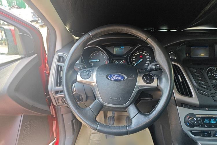 Used Ford Focus 2012 Hatchback 1.6L Manual Fashion Edition Steering Wheel