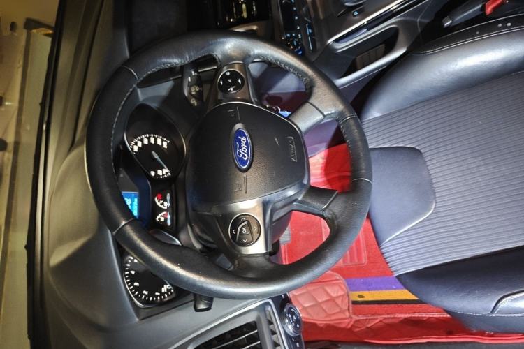 Used Ford Focus 2012 Sedan 1.6L Automatic Fashion Edition Steering Wheel