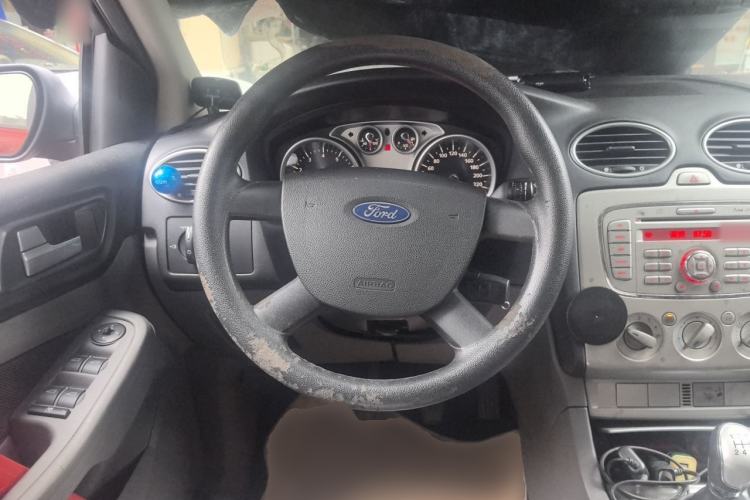 Used Ford Focus 2012 Hatchback Classic 1.8L Automatic Fashion Edition Steering Wheel