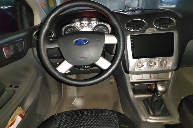 Used Ford Focus 2012 Hatchback Classic 1.8L Manual Base Model Steering Wheel
