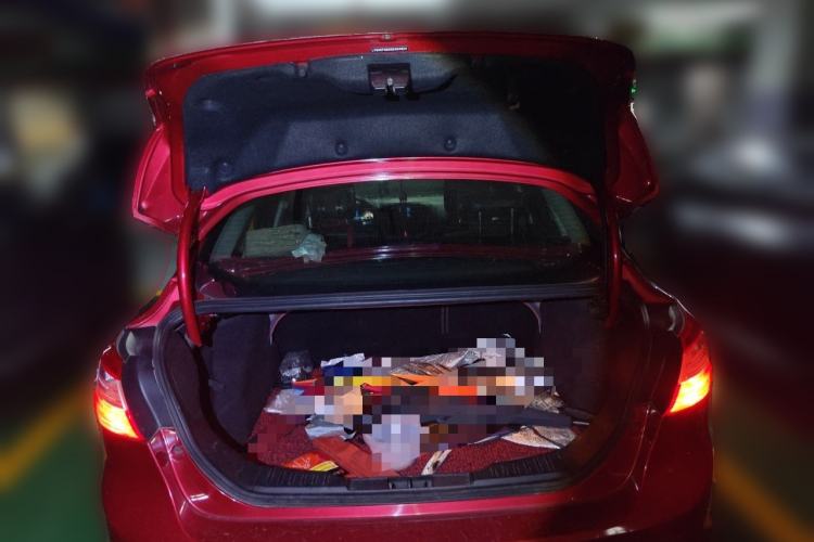 Used Ford Focus 2012 Sedan 1.6L Automatic Fashion Edition Trunk