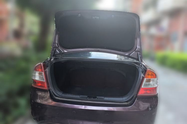 Used Ford Focus 2012 Sedan Classic 1.8L Automatic Base Model Trunk
