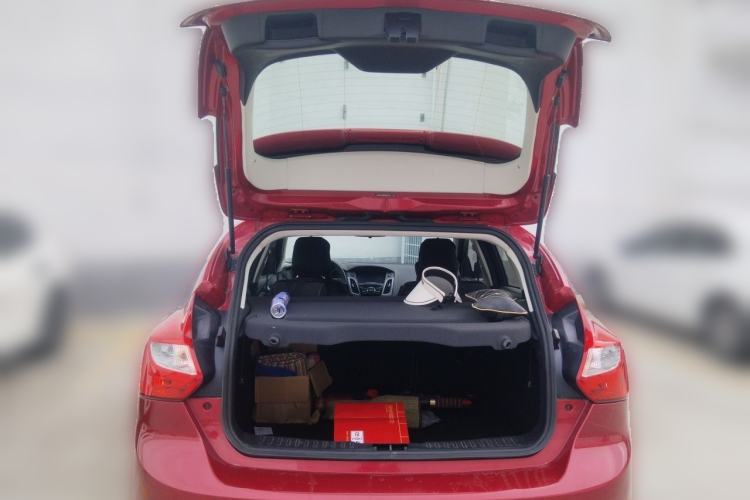 Used Ford Focus 2012 Hatchback 1.6L Automatic Comfort Model Trunk