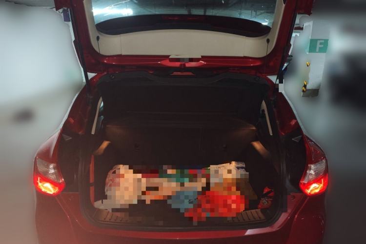 Used Ford Focus 2012 Hatchback 1.6L Automatic Fashion Edition Trunk
