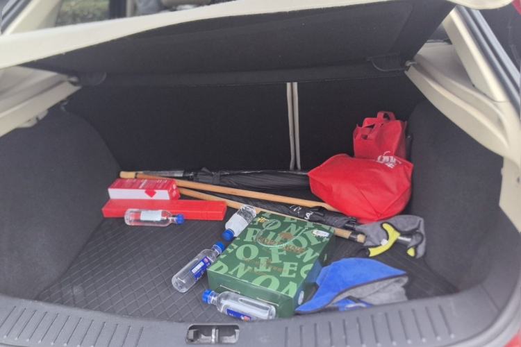 Used Ford Focus 2012 Hatchback Classic 1.8L Automatic Fashion Edition Trunk