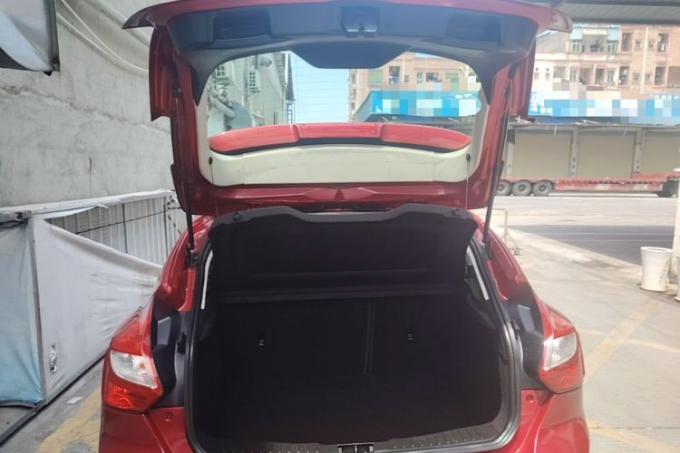 Used Ford Focus 2012 Hatchback 1.6L Automatic Comfort Model Trunk