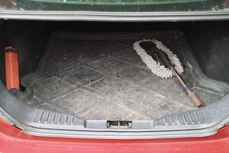 Used Ford Focus 2012 Sedan 1.6L Automatic Fashion Edition Trunk
