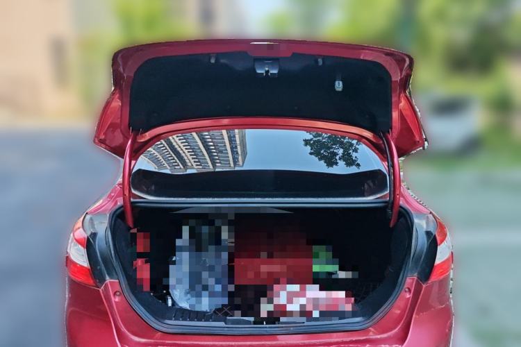 Used Ford Focus 2012 Sedan 1.6L Automatic Fashion Edition Trunk