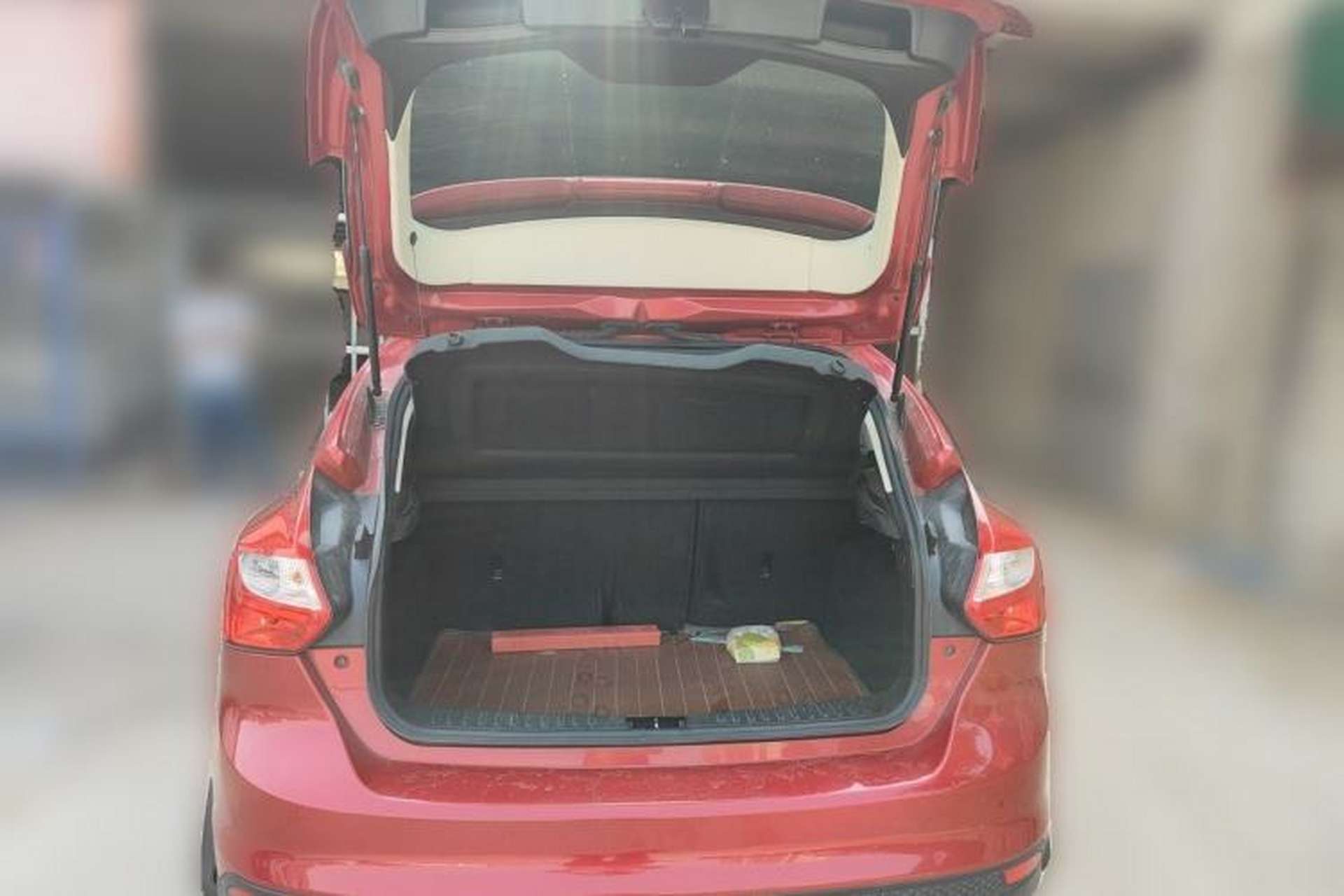 Used Ford Focus 2012 Hatchback 1.6L Automatic Comfort Model Trunk