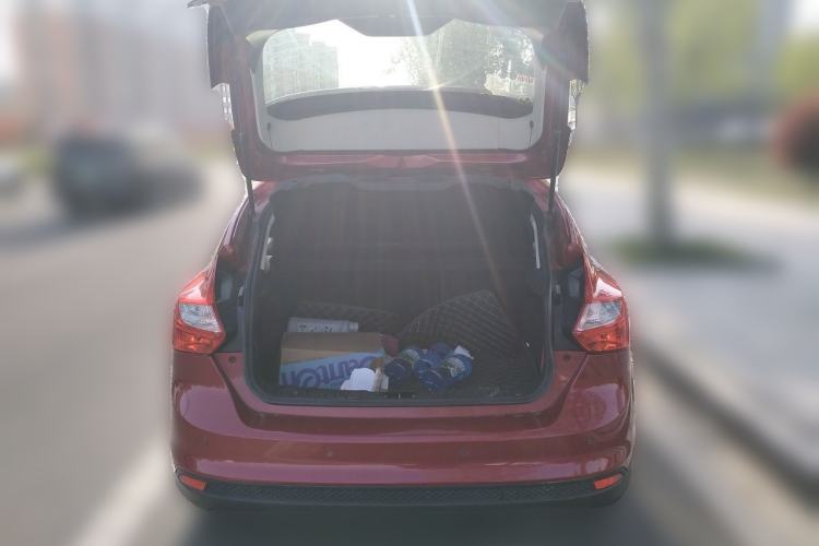 Used Ford Focus 2012 Hatchback 1.6L Automatic Comfort Model Trunk