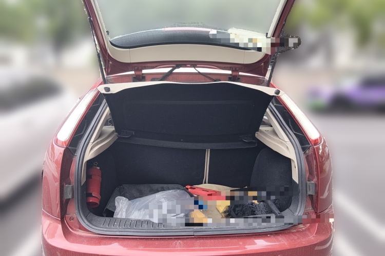 Used Ford Focus 2012 Hatchback Classic 1.8L Automatic Fashion Edition Trunk