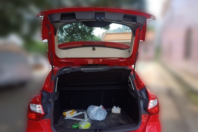 Used Ford Focus 2012 Hatchback 1.6L Automatic Comfort Model Trunk
