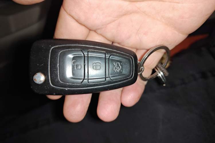 Used Ford Focus 2012 Sedan 1.6L Manual Comfort Model Vehicle Key