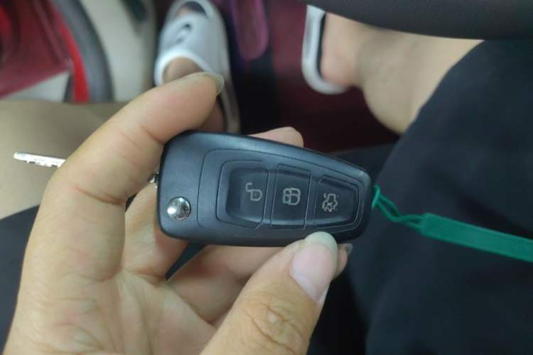 Used Ford Focus 2012 Sedan 1.6L Automatic Comfort Model Vehicle Key