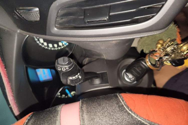 Used Ford Focus 2012 Hatchback 1.6L Automatic Fashion Edition Vehicle Key
