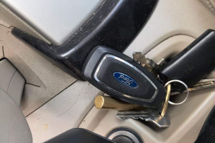 Used Ford Focus 2012 Sedan 2.0L Automatic Flagship Model Vehicle Key