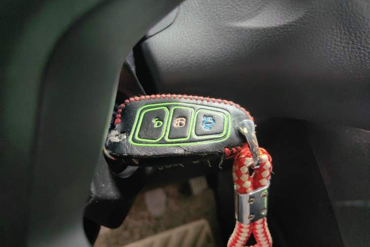 Used Ford Focus 2012 Hatchback 1.6L Manual Fashion Edition Vehicle Key