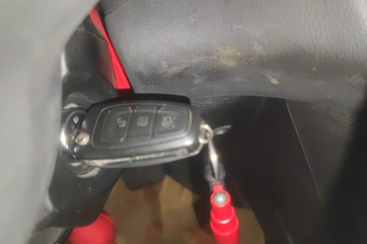 Used Ford Focus 2012 Sedan 1.6L Automatic Fashion Edition Vehicle Key