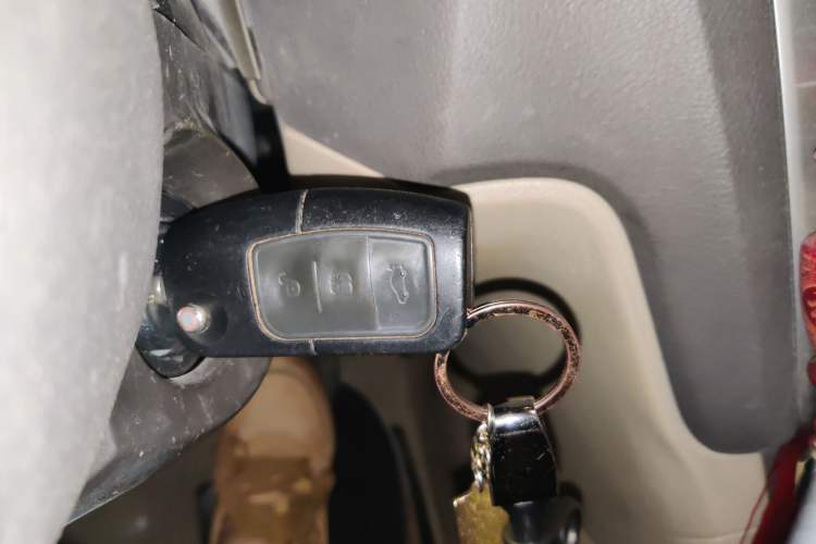 Used Ford Focus 2012 Sedan Classic 1.8L Automatic Base Model Vehicle Key