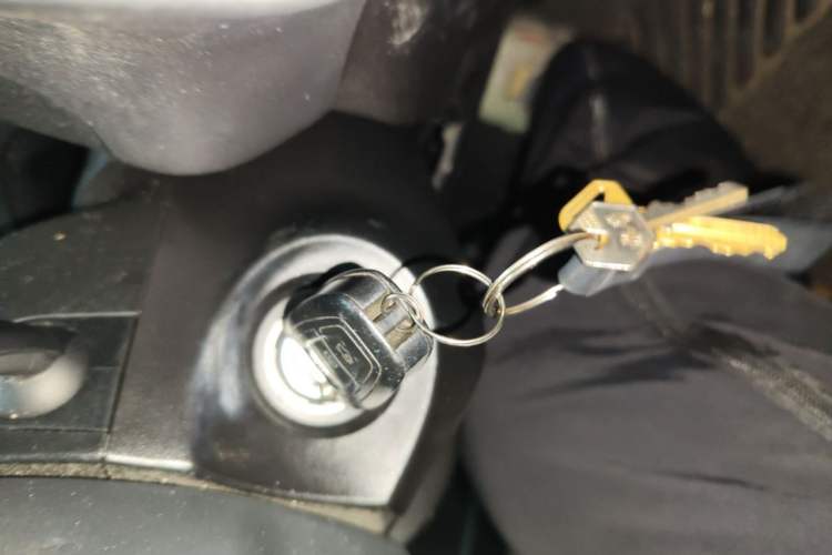 Used Ford Focus 2012 Sedan 1.6L Automatic Fashion Edition Vehicle Key