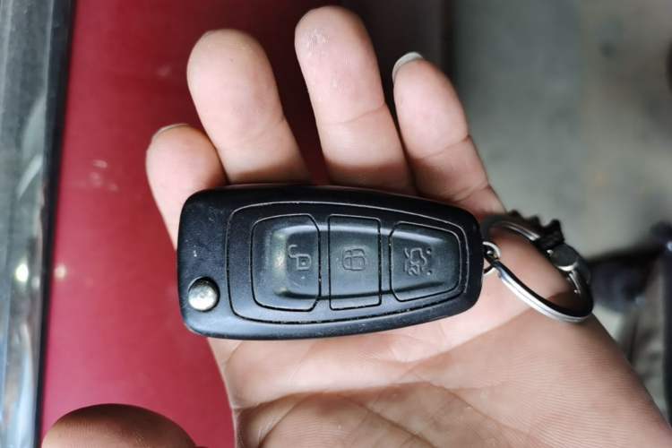 Used Ford Focus 2012 Sedan 1.6L Manual Comfort Model Vehicle Key