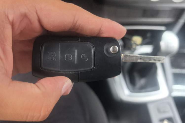 Used Ford Focus 2012 Hatchback Classic 1.8L Automatic Fashion Edition Vehicle Key