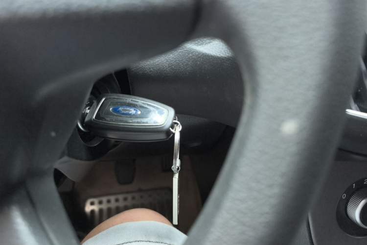 Used Ford Focus 2012 Hatchback 1.6L Manual Comfort Model Vehicle Key