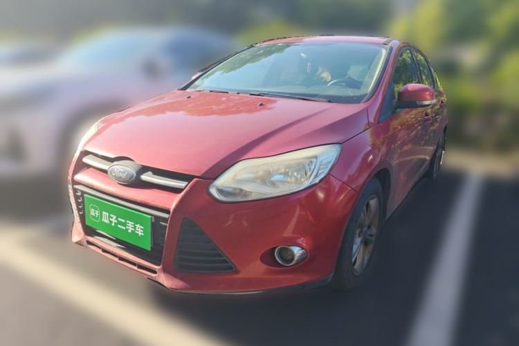 Used Ford Focus 2012 Hatchback 1.6L Manual Fashion Edition Guazi used car, China used car export, Used car for sale, Used cars, Cheapest cars for sale