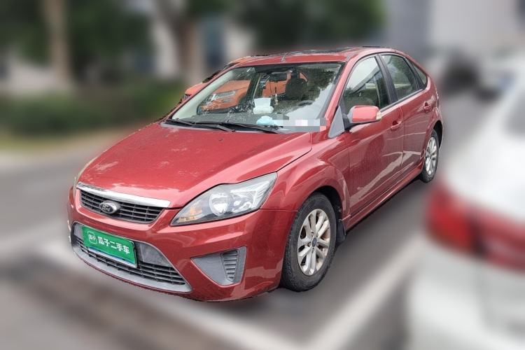 Used Ford Focus 2012 Hatchback Classic 1.8L Automatic Fashion Edition Guazi used car, China used car export, Used car for sale, Used cars, Cheapest cars for sale