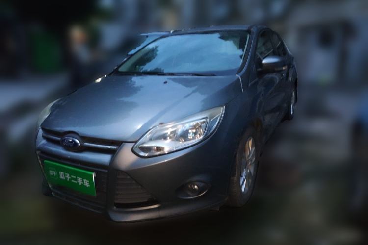 Used Ford Focus 2012 Sedan 1.6L Manual Comfort Model Guazi used car, China used car export, Used car for sale, Used  cars, Cheapest cars for sale