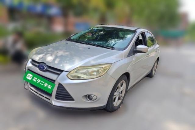 Used Ford Focus 2012 Sedan 1.6L Automatic Fashion Edition