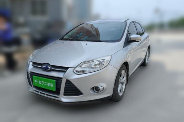 Used Ford Focus 2012 Sedan 1.6L Automatic Fashion Edition
